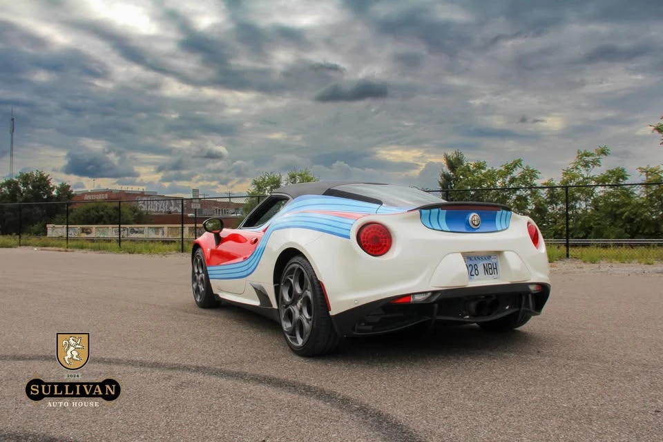 2015 Alfa Romeo 4C - Image 9 of 19