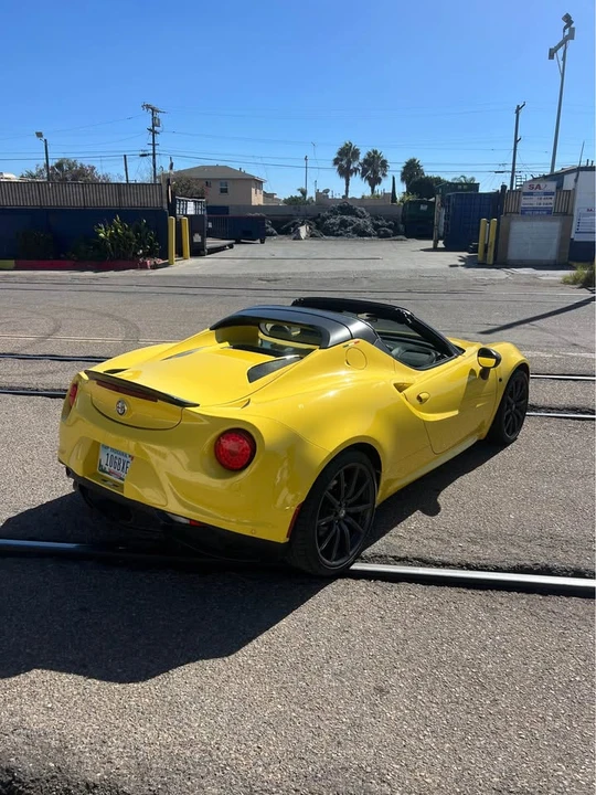 2015 Alfa Romeo 4C Coupe - Image 4 of 9
