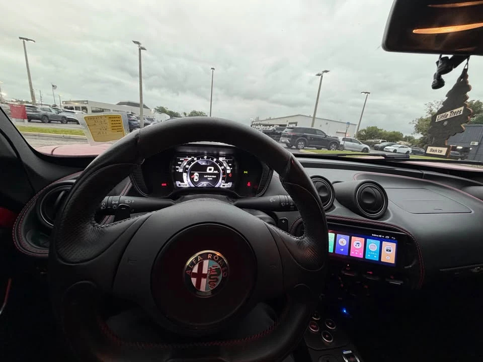 2015 Alfa Romeo 4C Coupe - Image 9 of 9