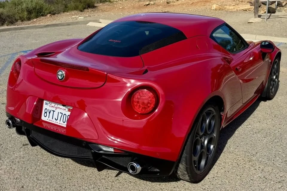2015 Alfa Romeo 4C Coupe - Image 9 of 19