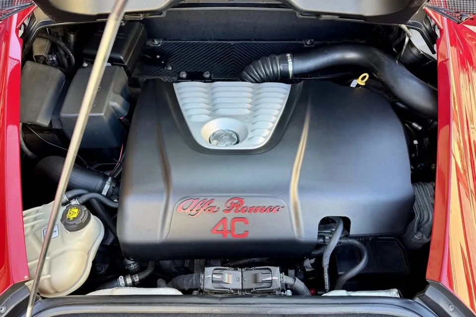 2015 Alfa Romeo 4C Coupe - Image 12 of 19
