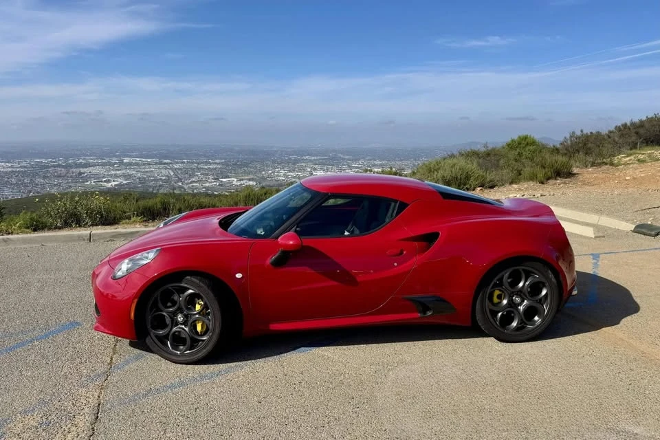 2015 Alfa Romeo 4C Coupe - Image 7 of 19