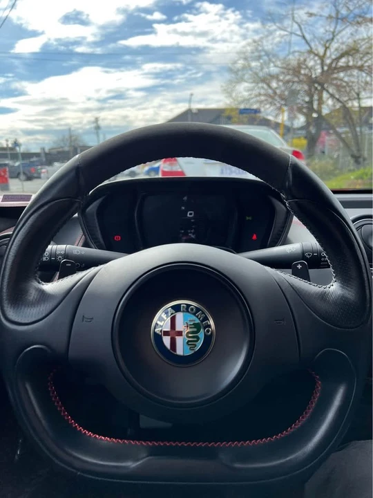 2015 Alfa Romeo 4C Coupe - Image 3 of 8