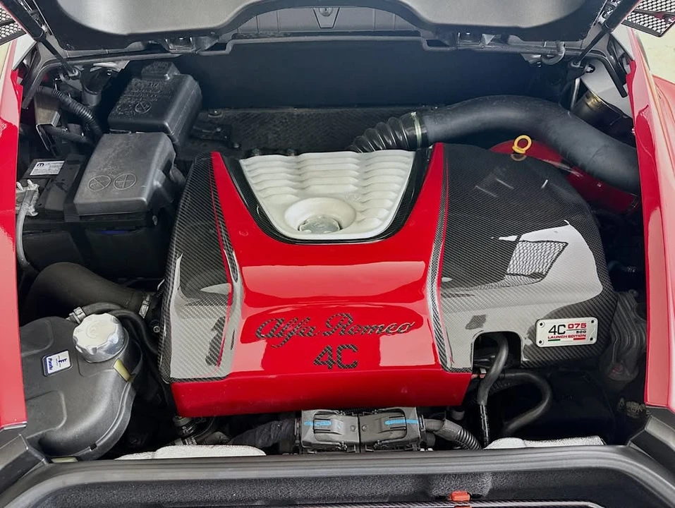 2015 Alfa Romeo 4C Coupe - Image 11 of 12