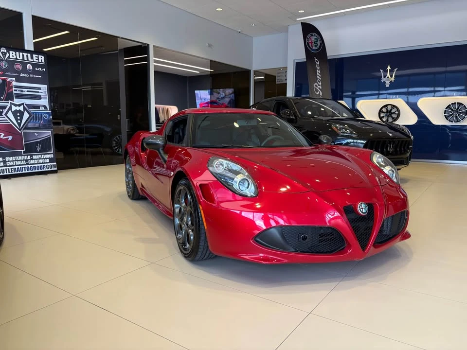 2015 Alfa Romeo 4C Coupe - Image 2 of 8