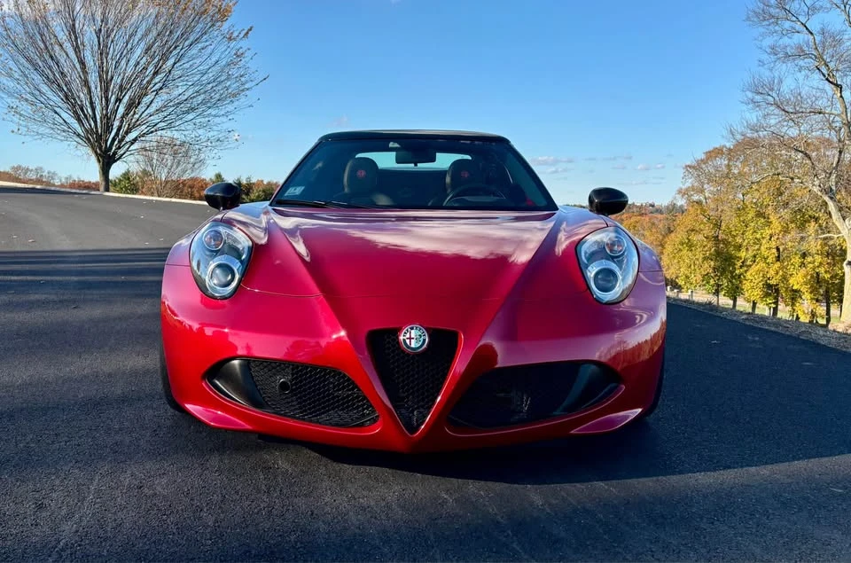 2015 Alfa Romeo 4C Spider - Image 4 of 18