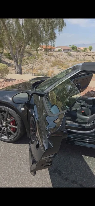2015 Alfa Romeo 4C Spider - Image 4 of 6
