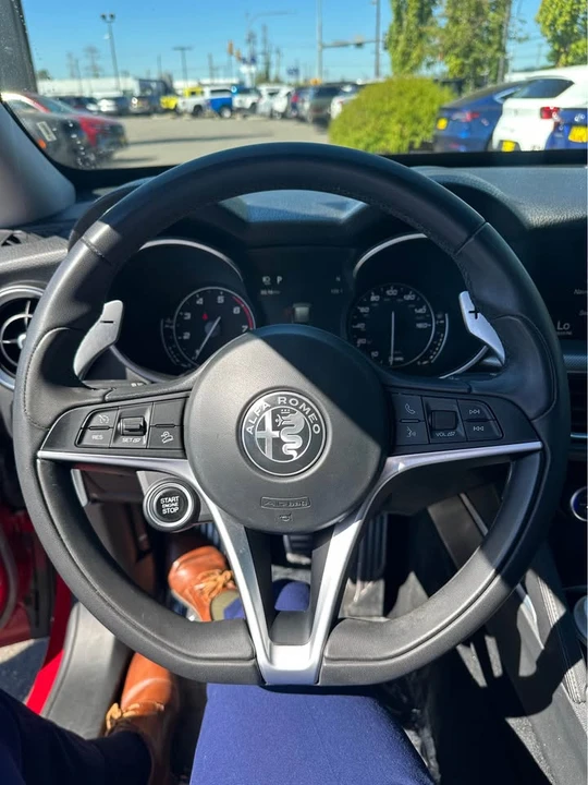 2015 Alfa Romeo Stelvio - Image 4 of 13