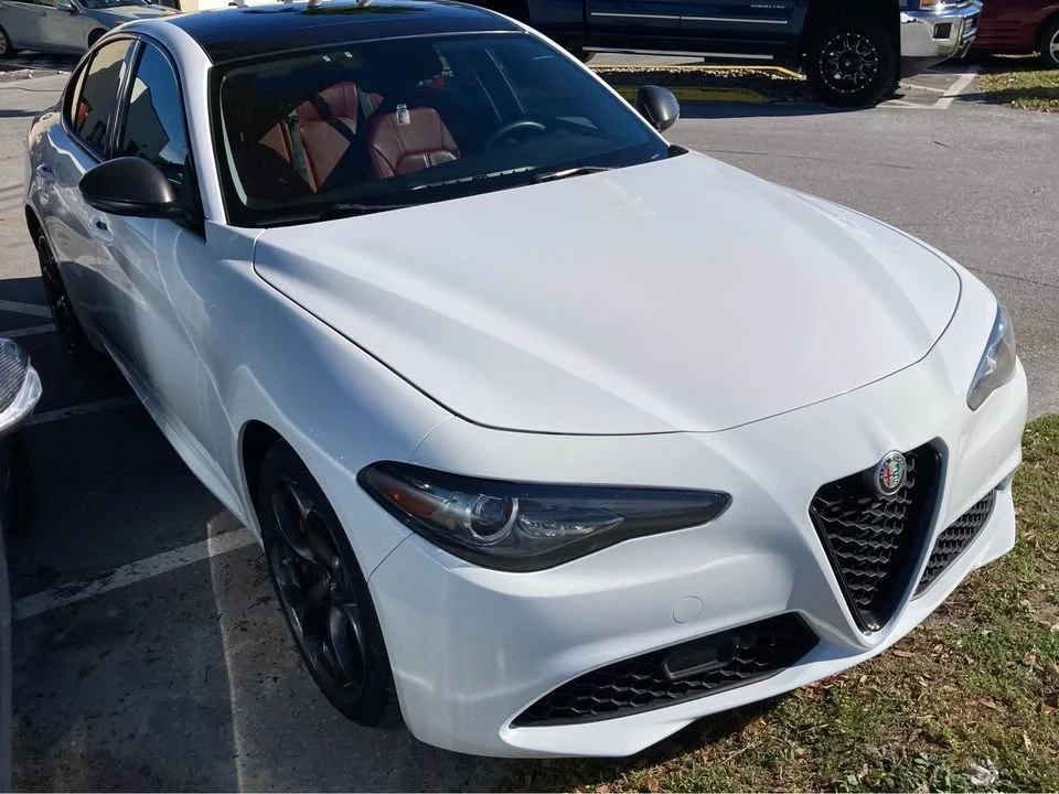 2015 Alfa Romeo Giulia - Image 5 of 12