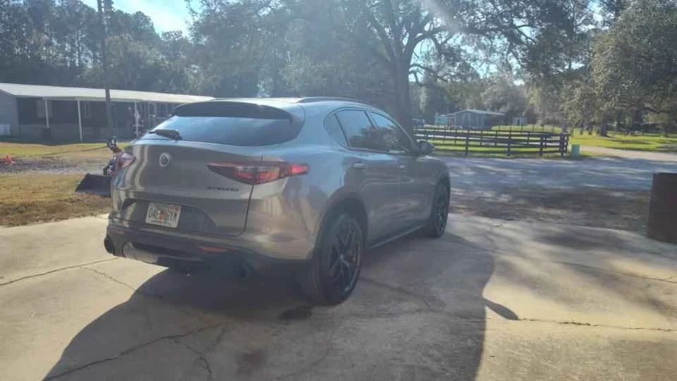2015 Alfa Romeo Stelvio - Image 10 of 10