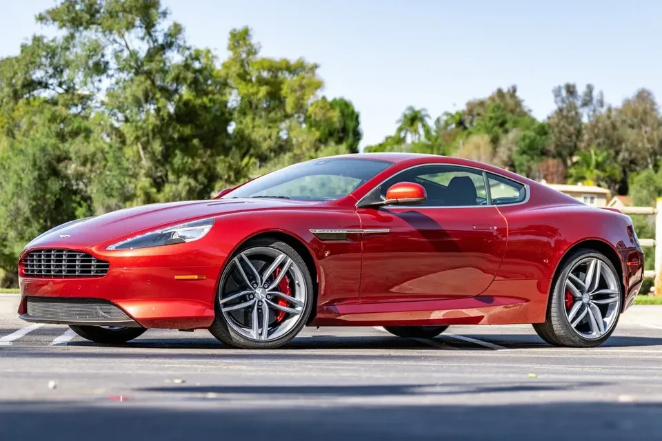 2015 Aston Martin DB9 - Image 2 of 5