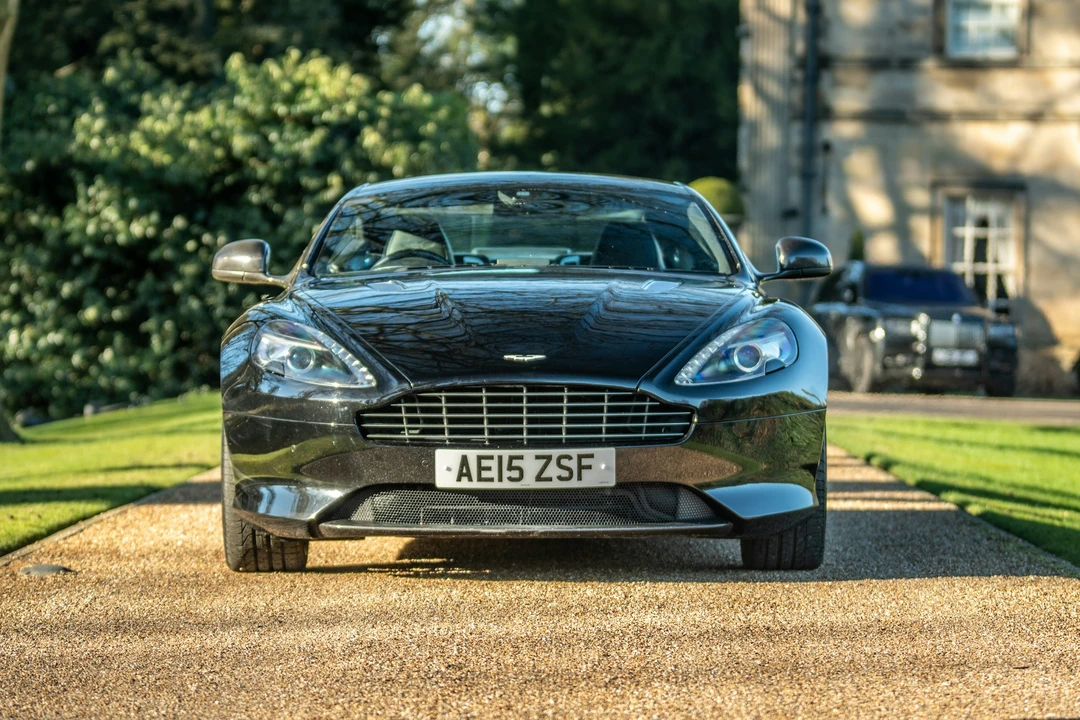 2015 Aston Martin DB9 - Image 2 of 21