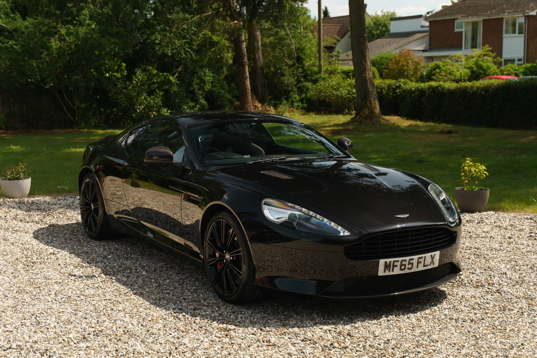 2015 Aston Martin DB9 - Image 3 of 31