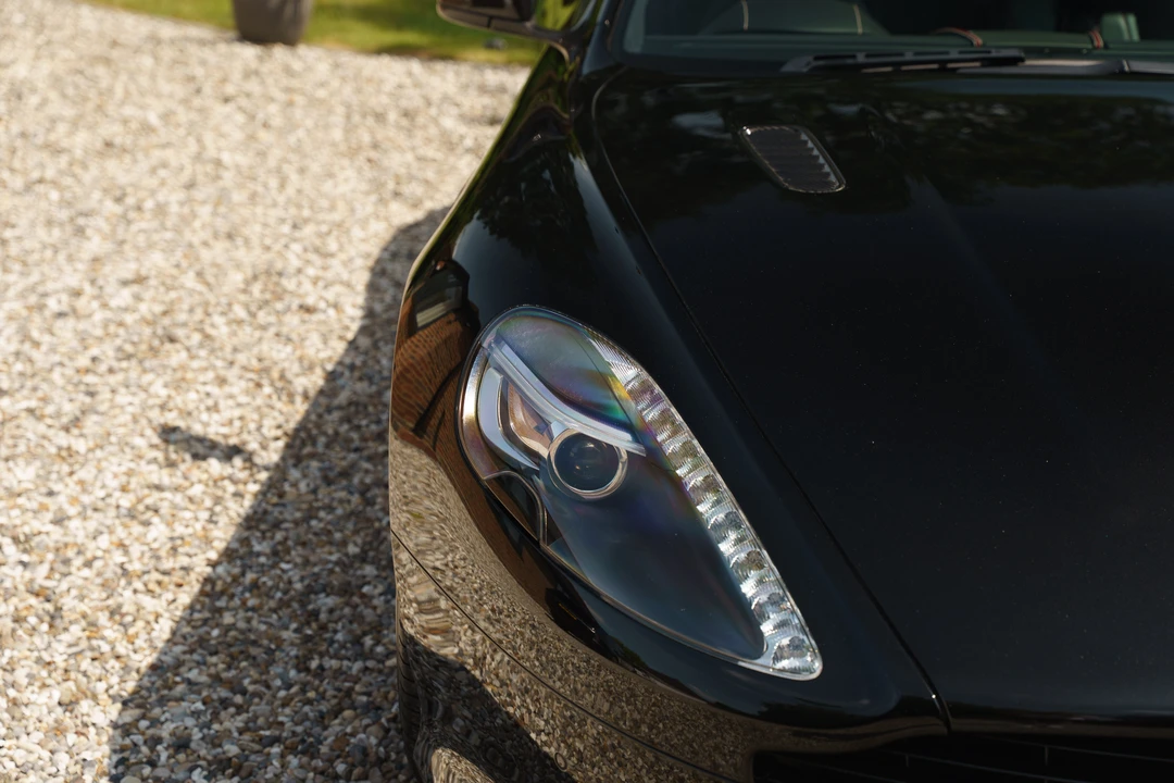 2015 Aston Martin DB9 - Image 18 of 31