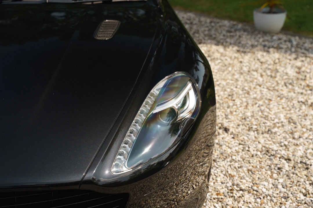 2015 Aston Martin DB9 - Image 21 of 31