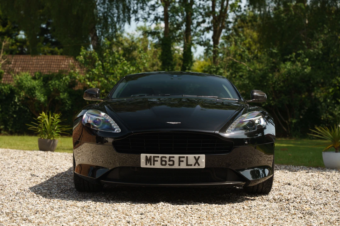 2015 Aston Martin DB9 - Image 2 of 31