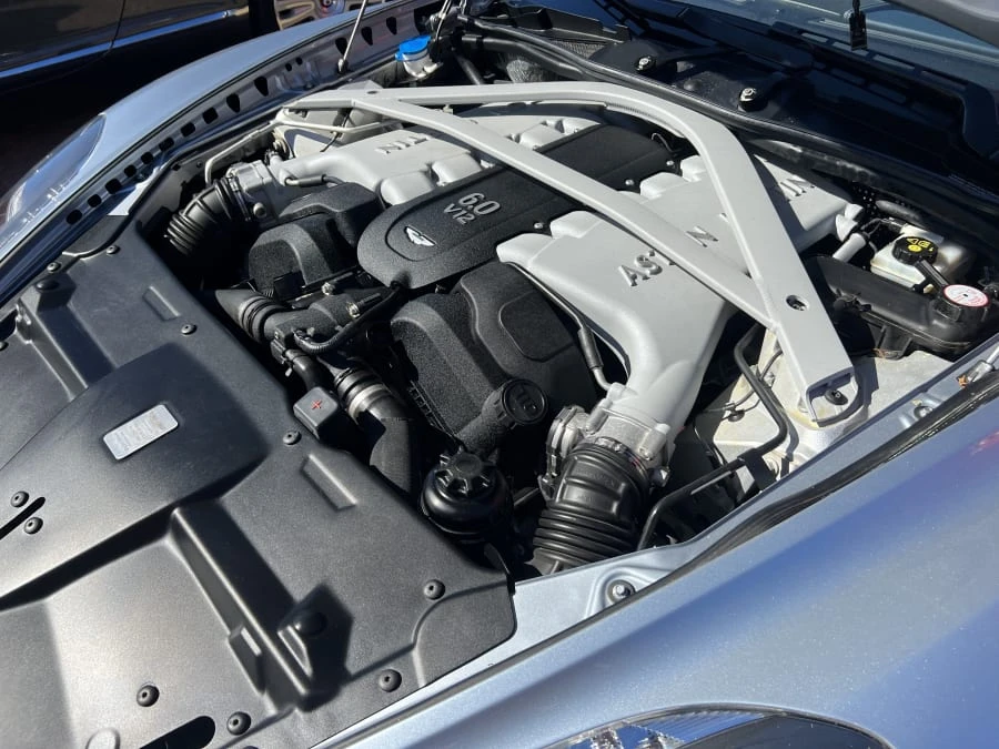 2015 Aston Martin DB9 - Image 4 of 7