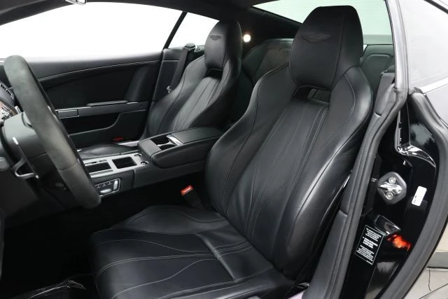 2015 Aston Martin DB9 - Image 3 of 21