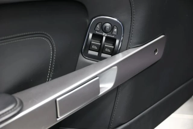 2015 Aston Martin DB9 - Image 10 of 12