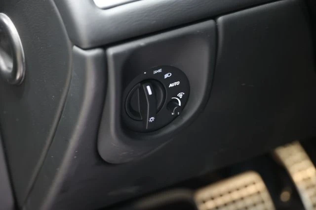 2015 Aston Martin DB9 - Image 21 of 21