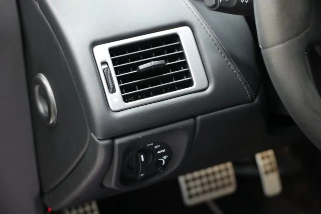 2015 Aston Martin DB9 - Image 20 of 21