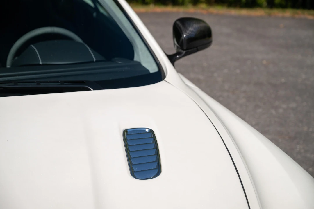 2015 Aston Martin DB9 - Image 16 of 31