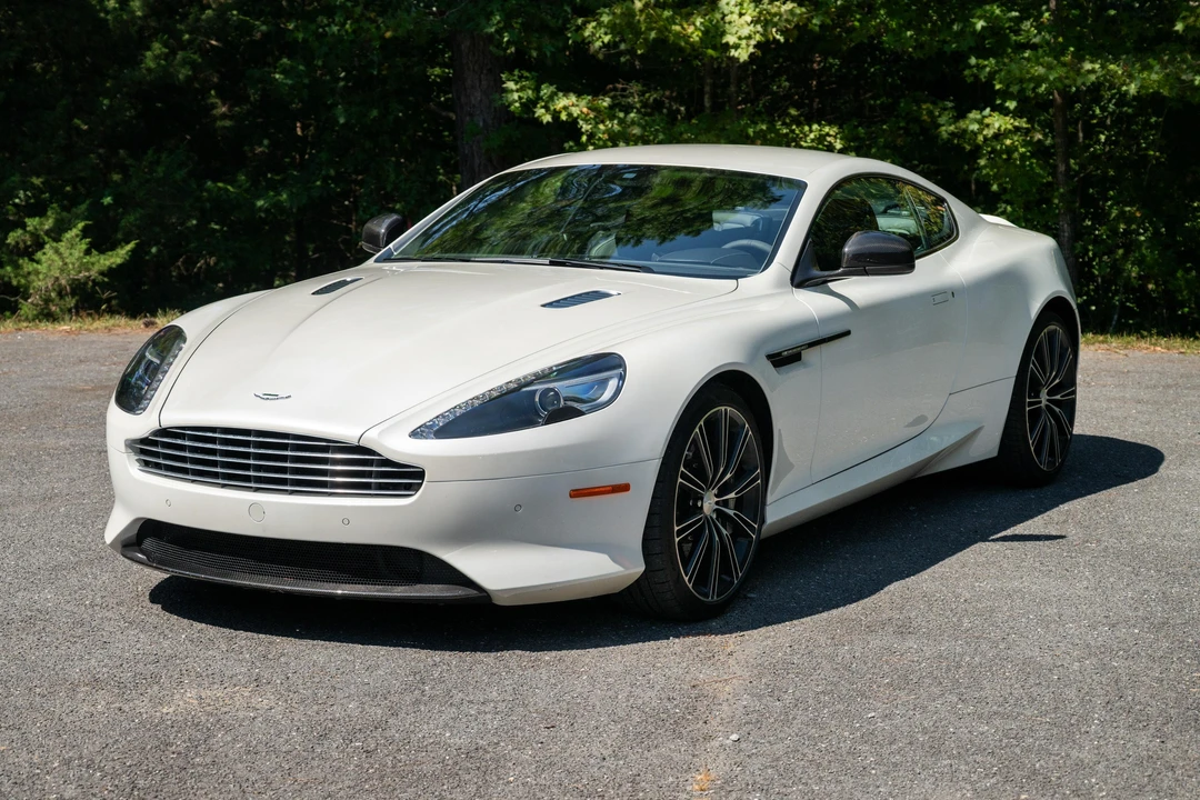 2015 Aston Martin DB9 - Image 6 of 31