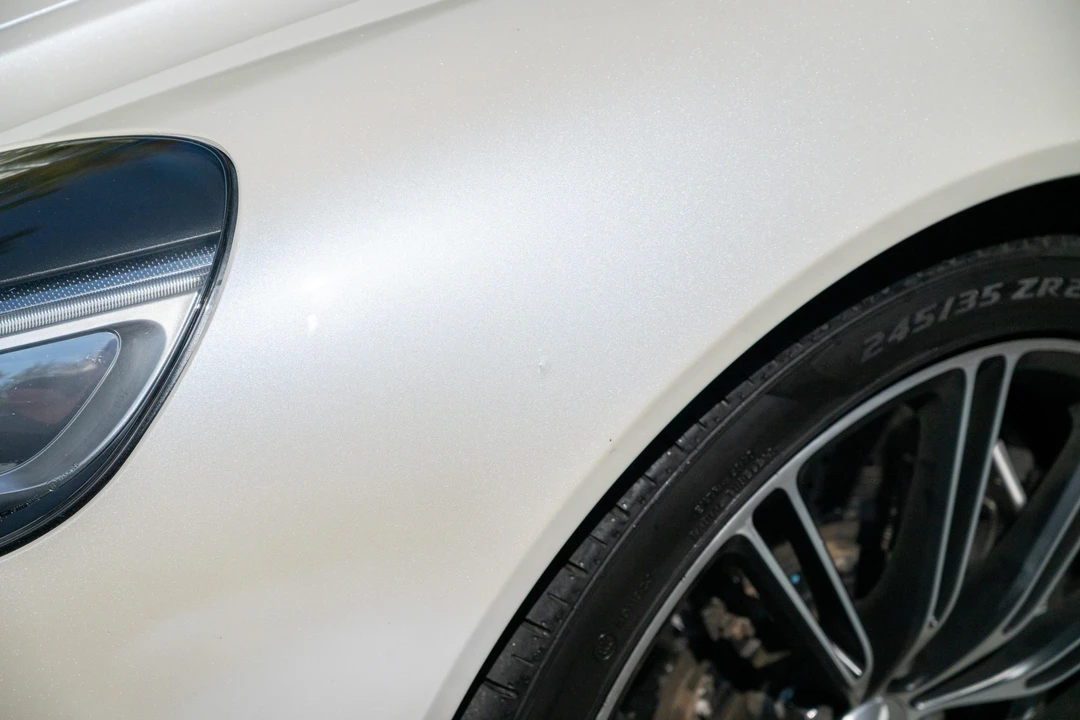 2015 Aston Martin DB9 - Image 19 of 31