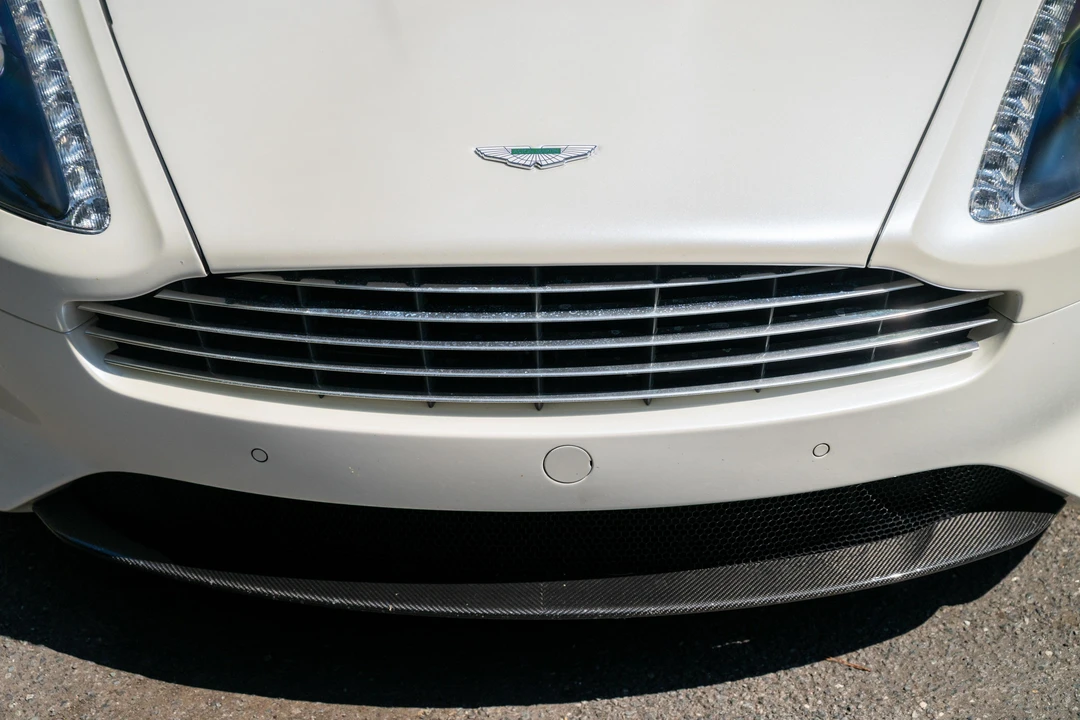 2015 Aston Martin DB9 - Image 15 of 31