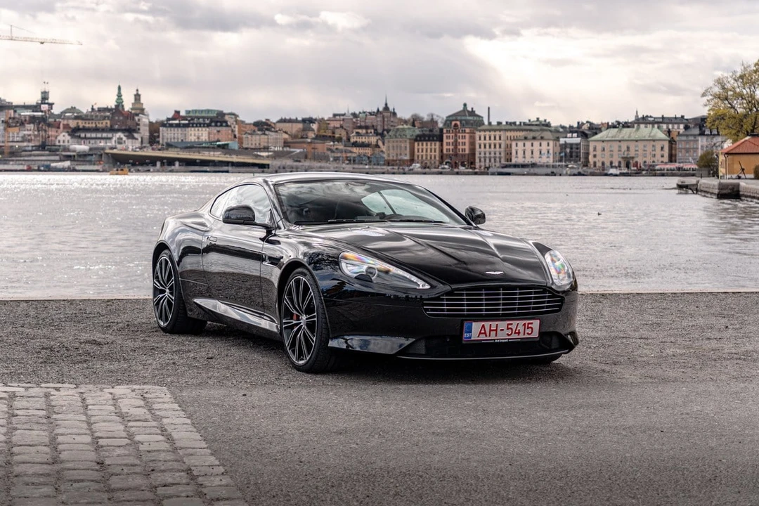 2015 Aston Martin DB9 - Image 20 of 31
