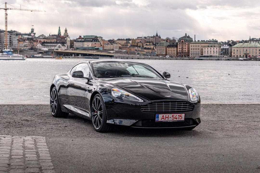 2015 Aston Martin DB9 - Image 21 of 31