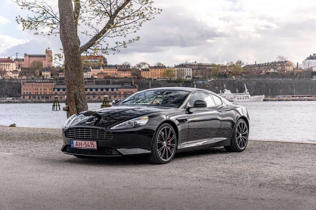 2015 Aston Martin DB9 - Image 27 of 31