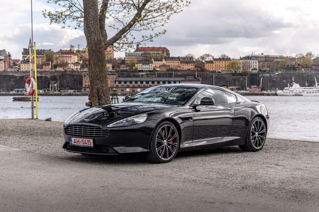 2015 Aston Martin DB9 - Image 29 of 31