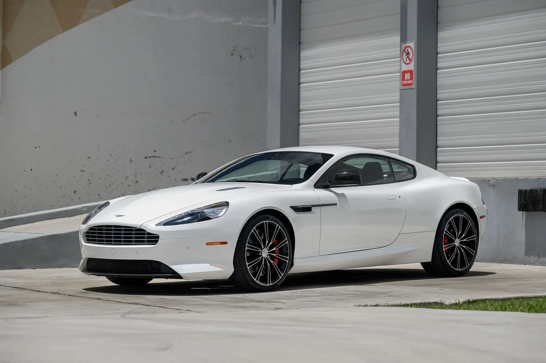 2015 Aston Martin DB9 - Image 3 of 6