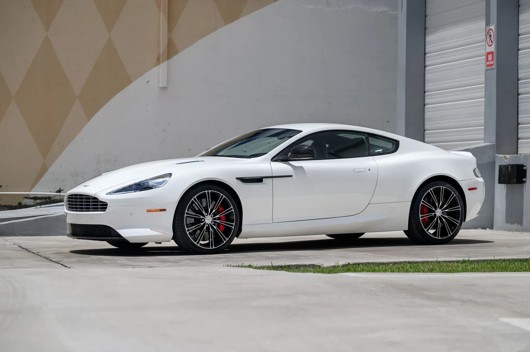 2015 Aston Martin DB9 - Image 6 of 6