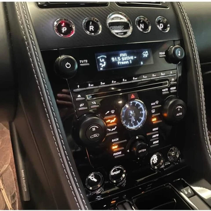 2015 Aston Martin DB9 - Image 14 of 18