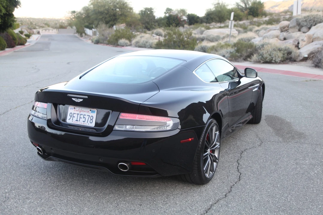 2015 Aston Martin DB9 - Image 19 of 31