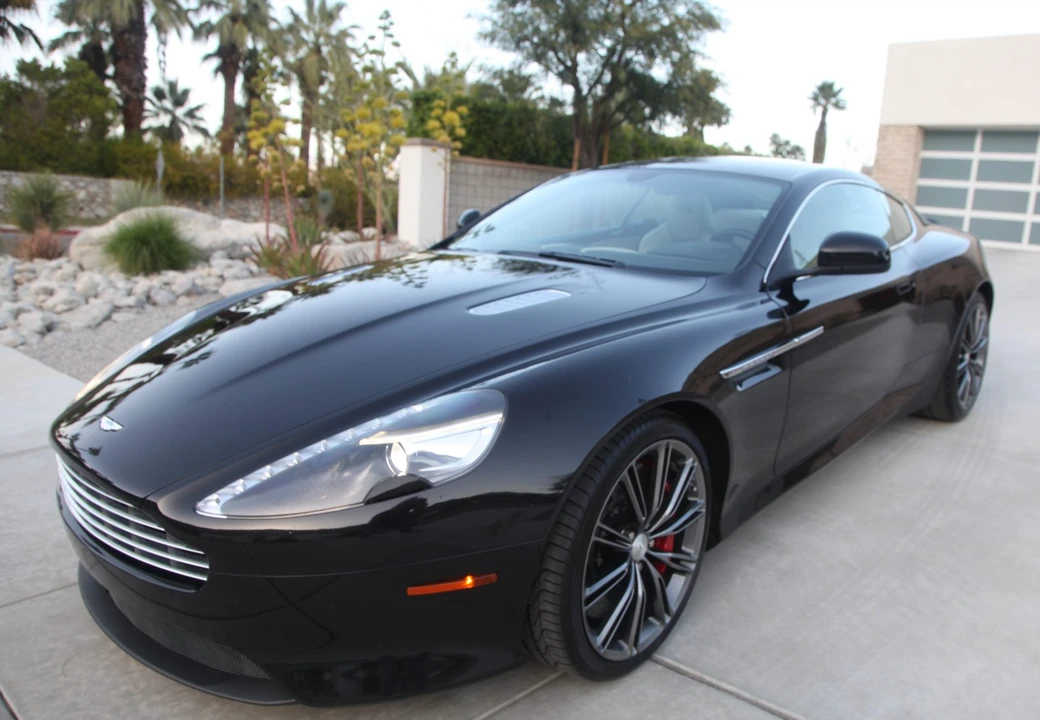 2015 Aston Martin DB9 - Image 5 of 31