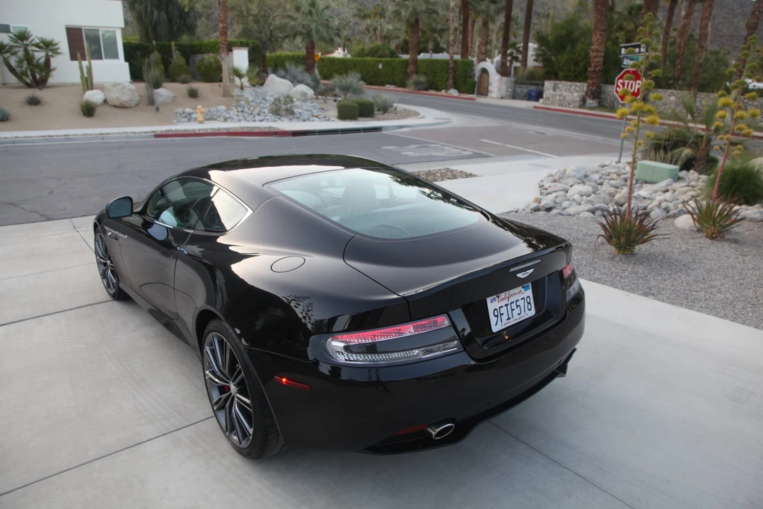 2015 Aston Martin DB9 - Image 26 of 31