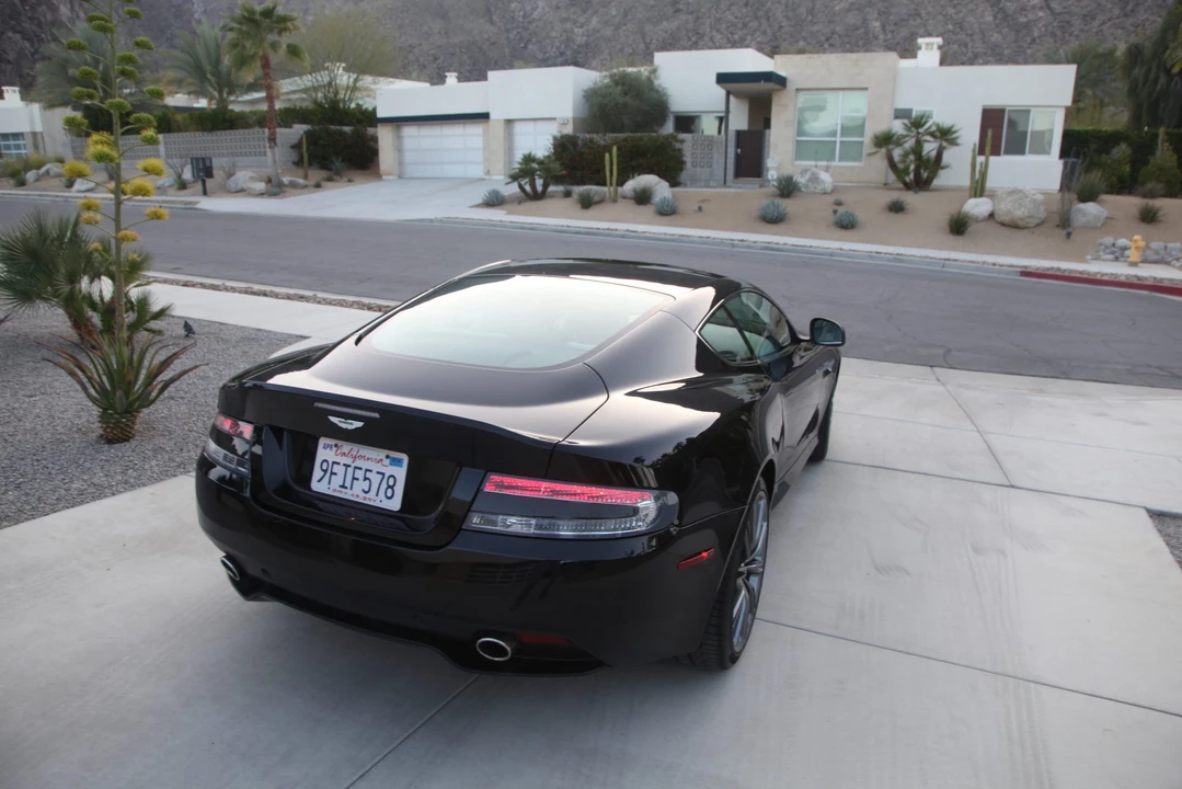 2015 Aston Martin DB9 - Image 22 of 31