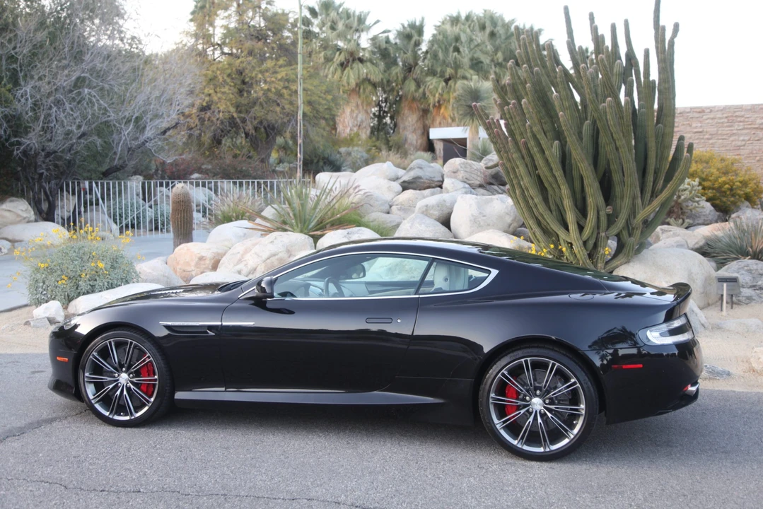2015 Aston Martin DB9 - Image 28 of 31