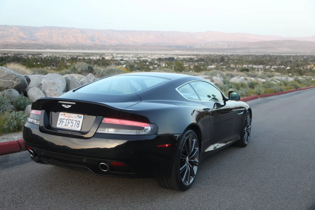 2015 Aston Martin DB9 - Image 20 of 31