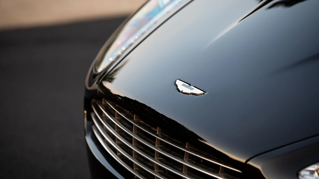 2015 Aston Martin DB9 - Image 6 of 31