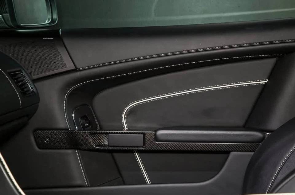 2015 Aston Martin DB9 - Image 17 of 18