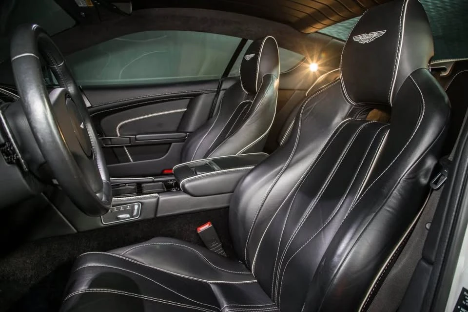2015 Aston Martin DB9 - Image 13 of 18