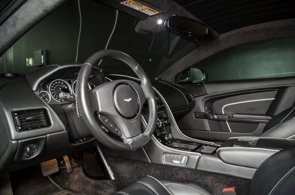 2015 Aston Martin DB9 - Image 12 of 18
