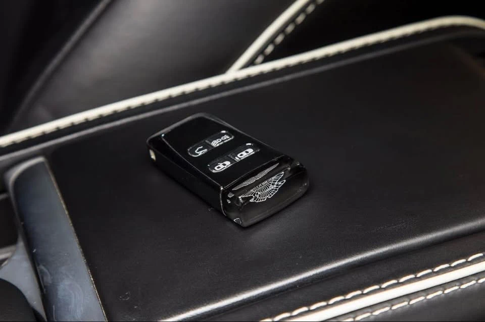 2015 Aston Martin DB9 - Image 18 of 18