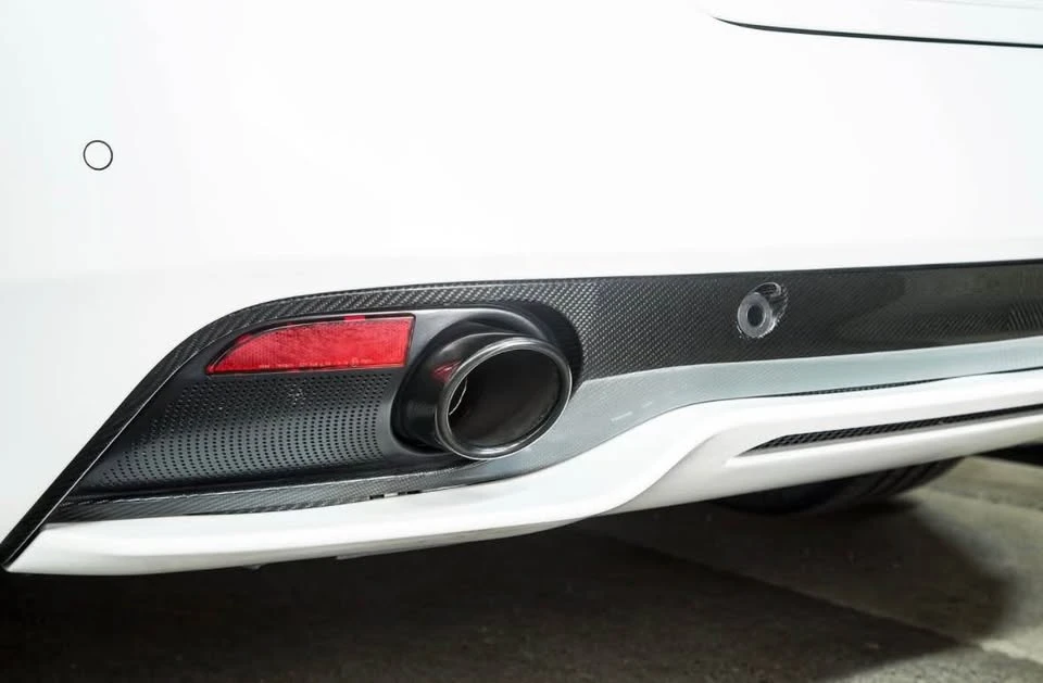 2015 Aston Martin DB9 - Image 10 of 18