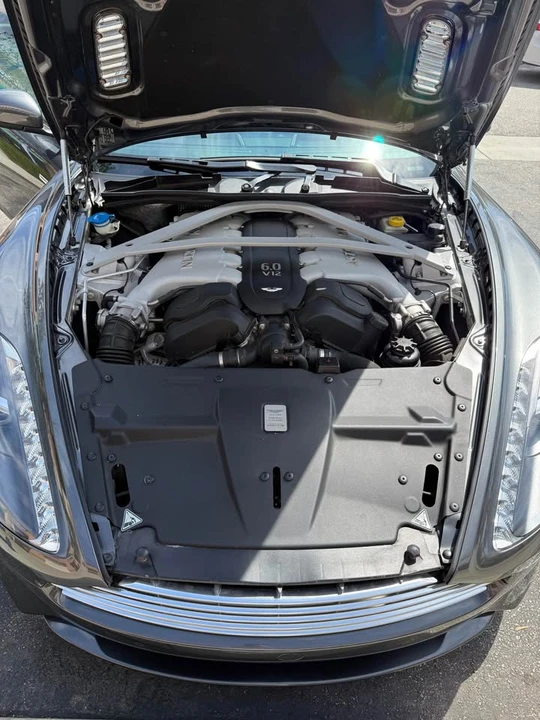 2015 Aston Martin DB9 - Image 12 of 17