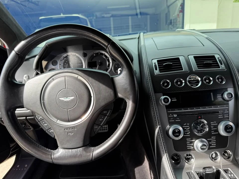 2015 Aston Martin DB9 - Image 4 of 17